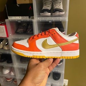 Wmns Nike Dunk University Gold